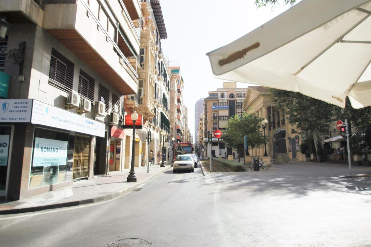 Ferienwohnung Casaturis Teatro Plaza A104 Alicante Exterior foto